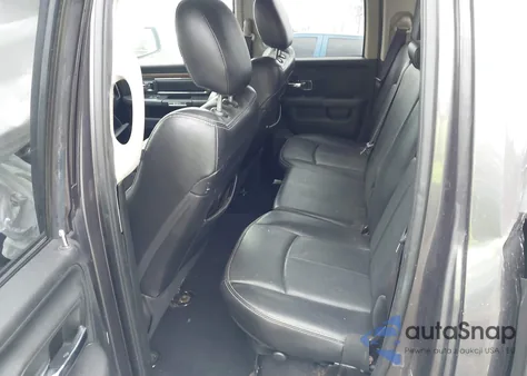 2018 Ram 1500 Laramie 4X4 6'4 Box from USA, damaged, VIN 1C6RR7JTXJS120528